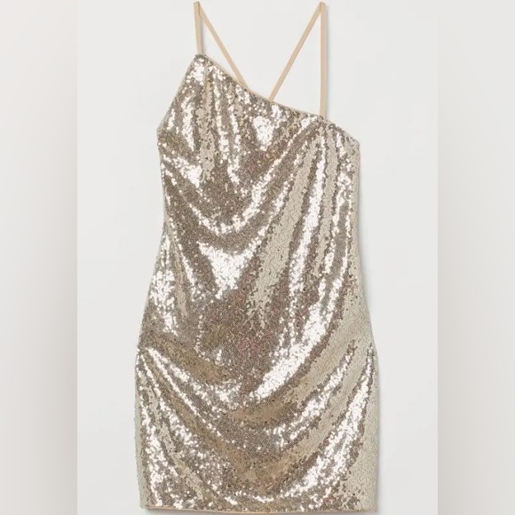 H&M Dresses & Skirts - H&M cross dress